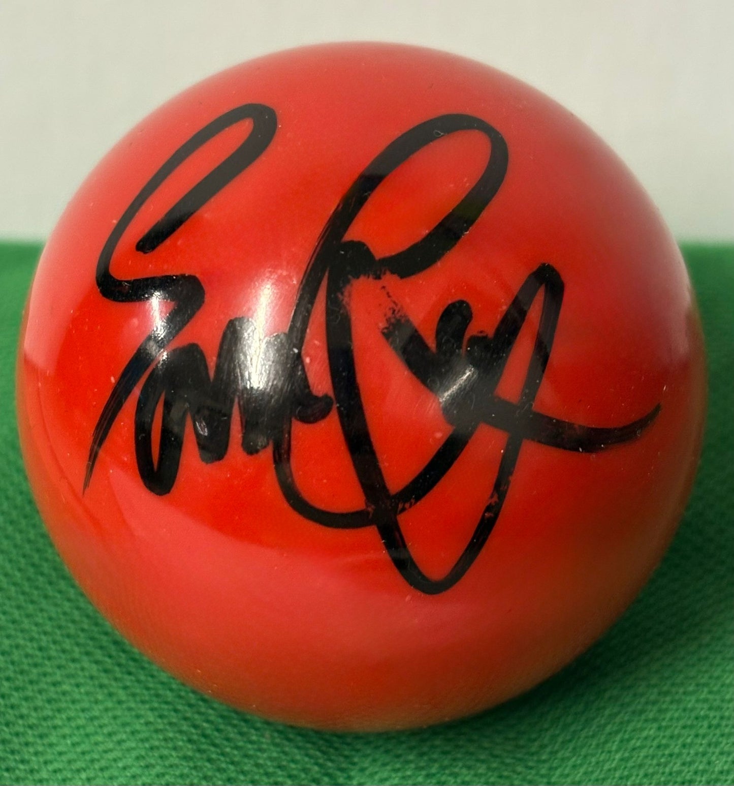 English Snooker Player Sam Craigie Signed Red Snooker Ball + Dealer COA