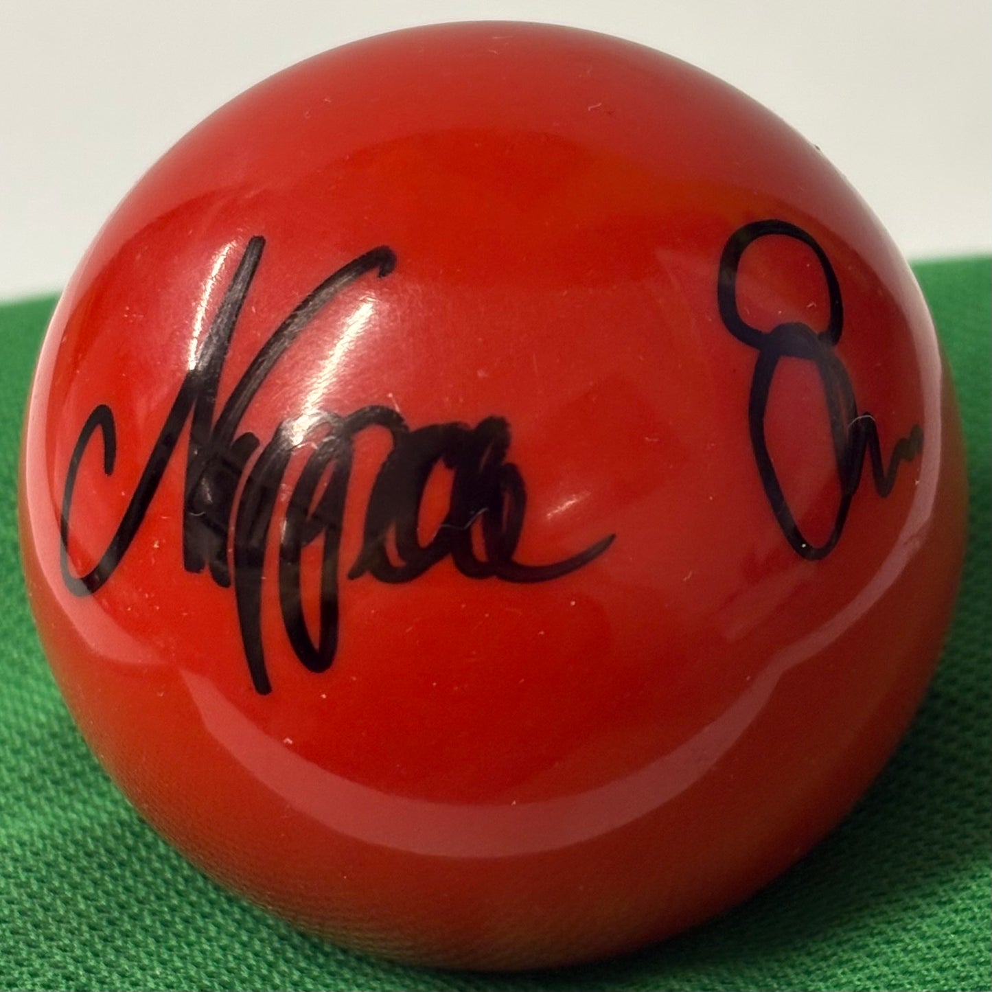 World Snooker Tour Player Noppon Saengkham Signed Red Full Size Snooker Ball + COA