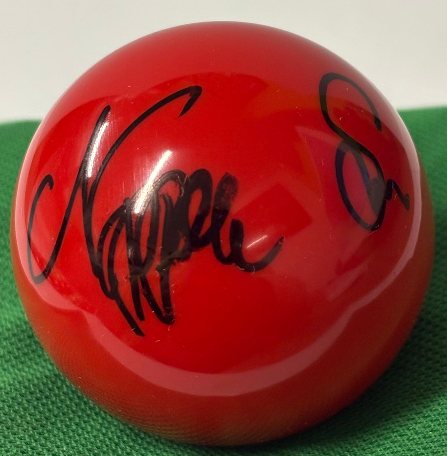 World Snooker Tour Player Noppon Saengkham Signed Red 2’’ Size Snooker Ball + COA