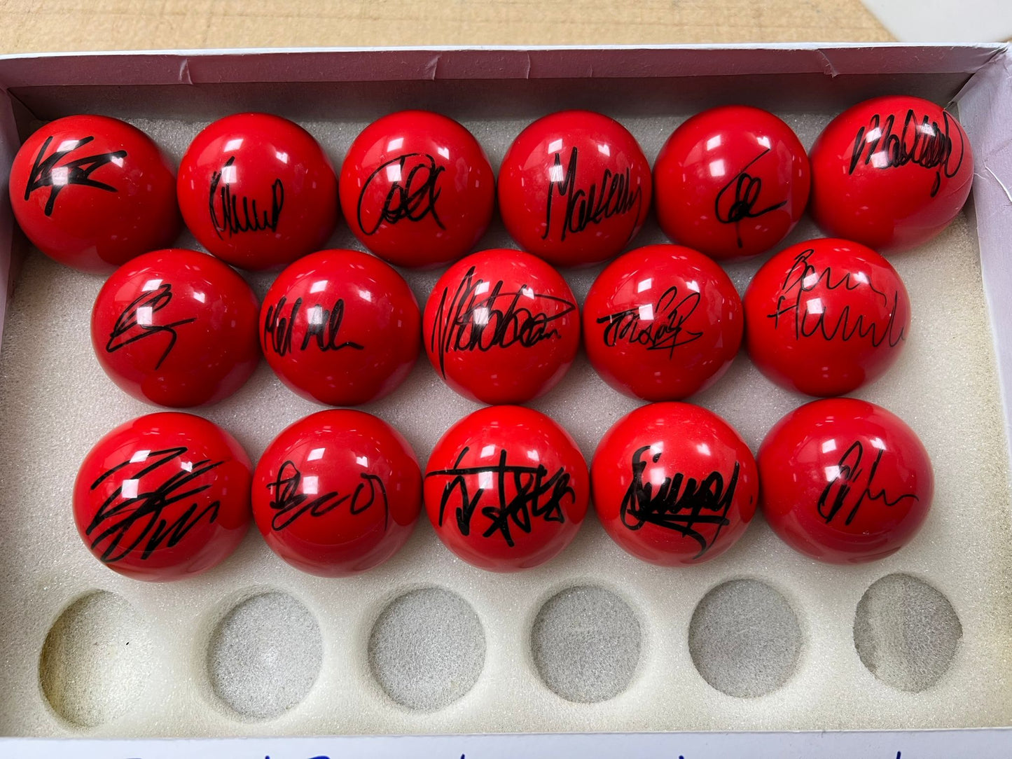 RARE Set of 32 Signed RED Snooker Balls by 2025 World Championship Players @ Crucible + COA