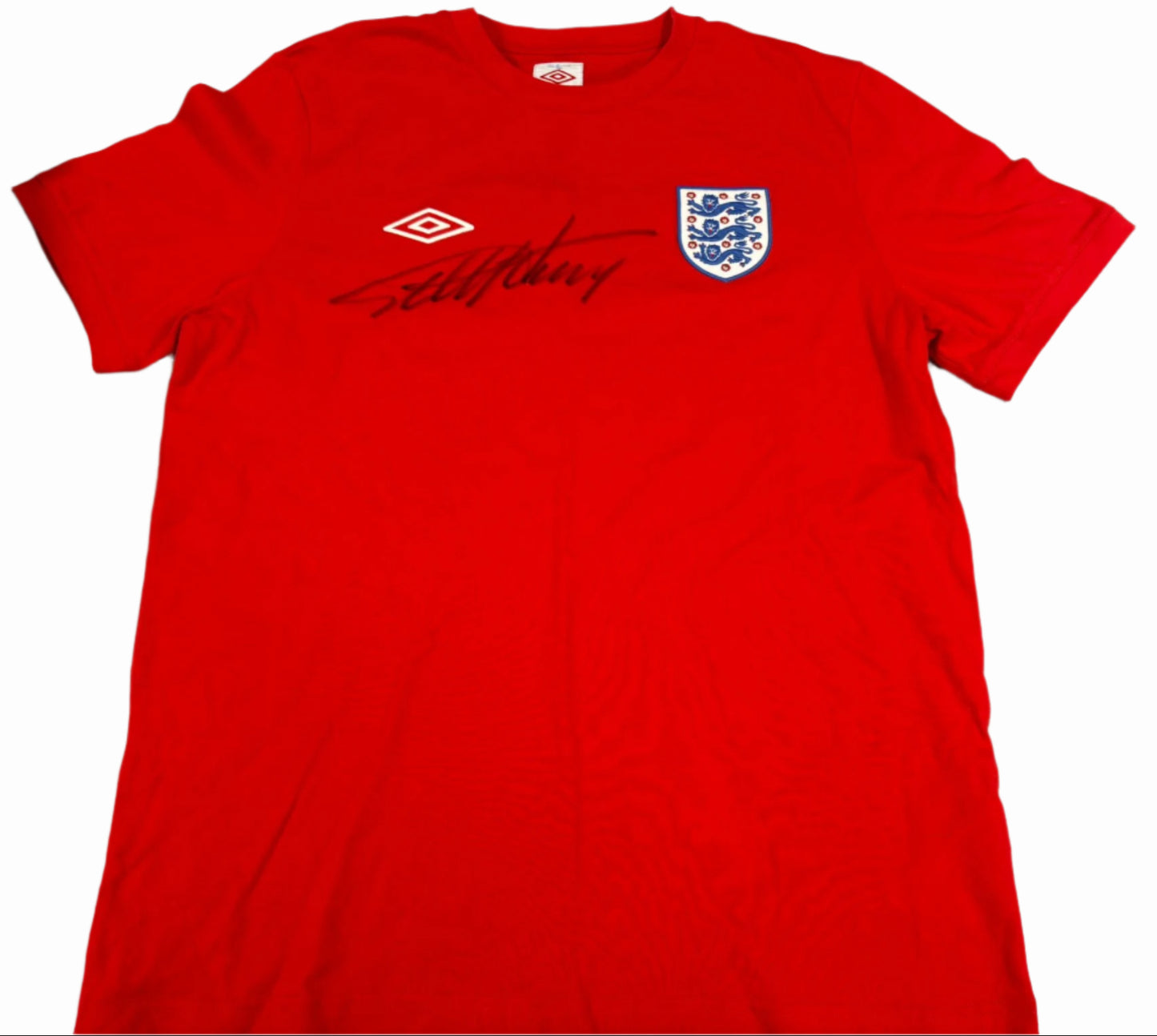 England 1966 World Cup Final Retro Style T-Shirt Signed by Geoff Hurst + COA