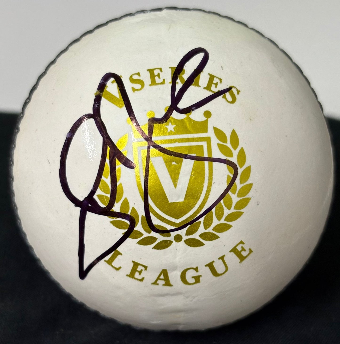 Stuart Broad England Cricketer Signed White Cricket Ball + Dealer COA