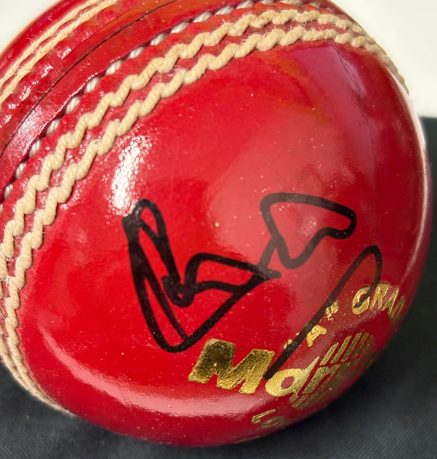 Sir Ian Botham England Cricket Legend Signed Red Cricket Ball + Dealer COA