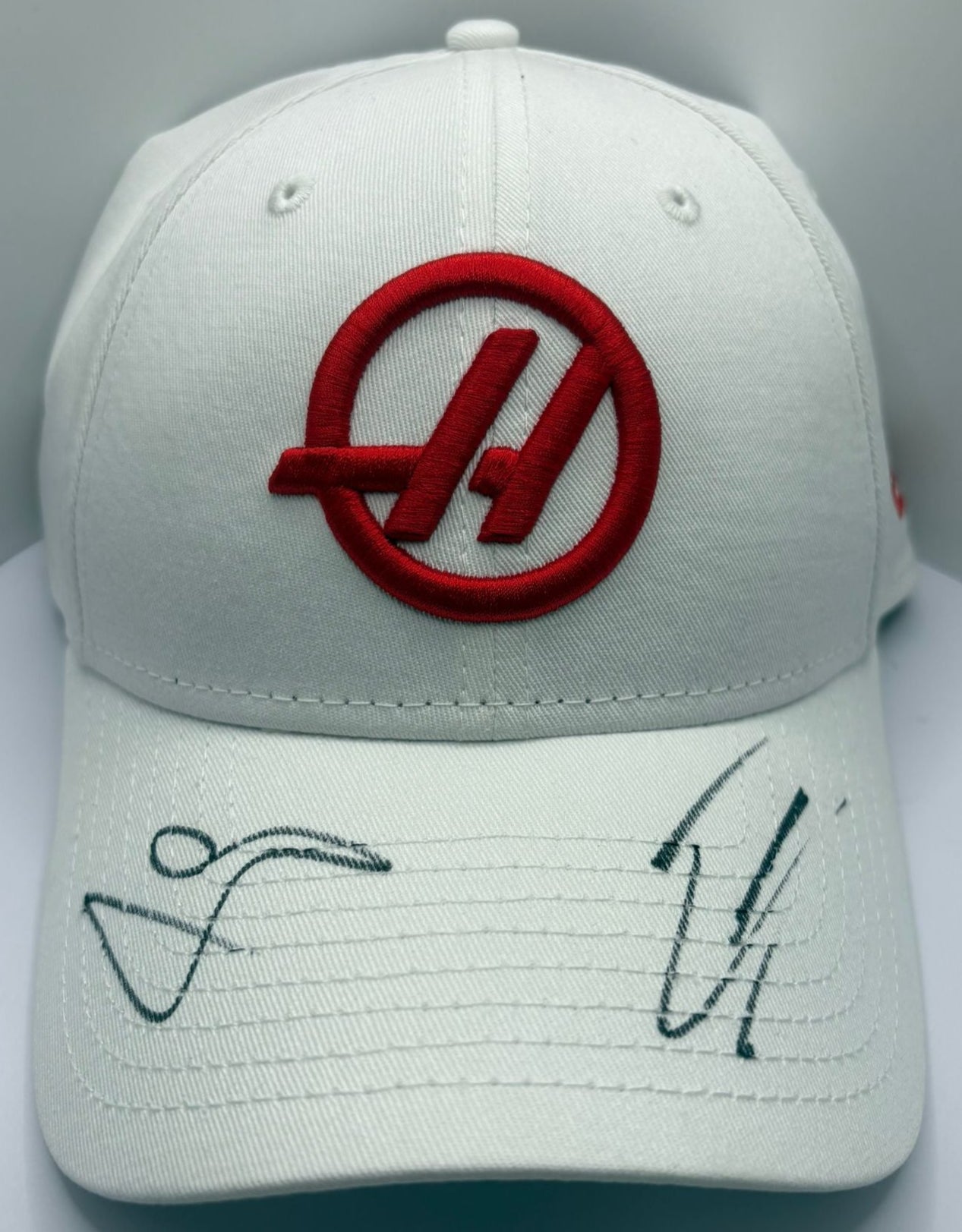 Ollie Bearman & Esteban Ocon MoneyGram Haas Drivers Signed White F1 Cap + COA