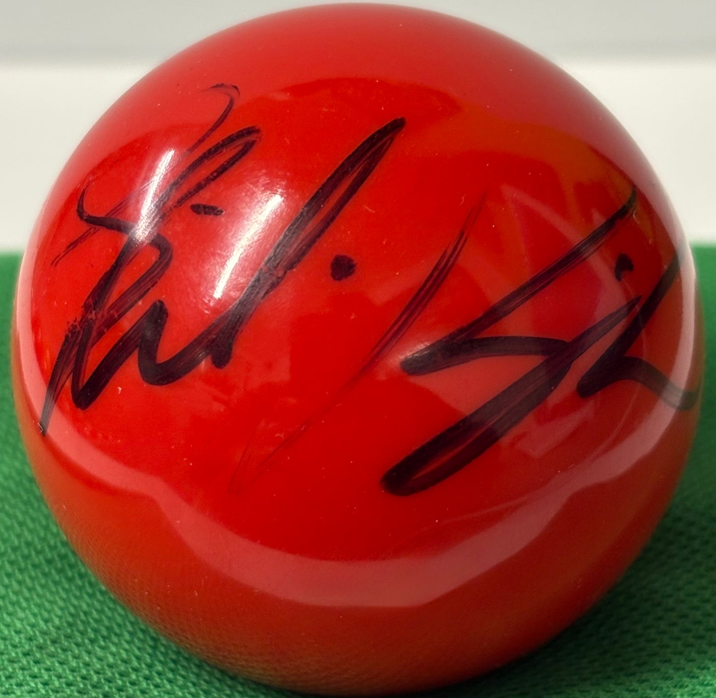 2015 World Snooker Champion Stuart Bingham Signed Red Snooker Ball + Cert