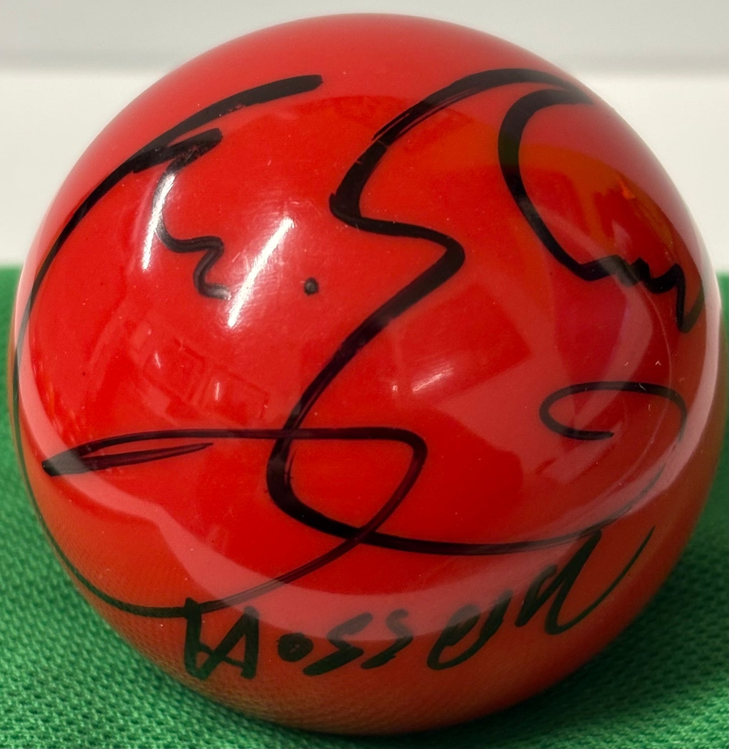 Iranian Snooker Player Hossein Vafaei Signed Red Snooker Ball + COA