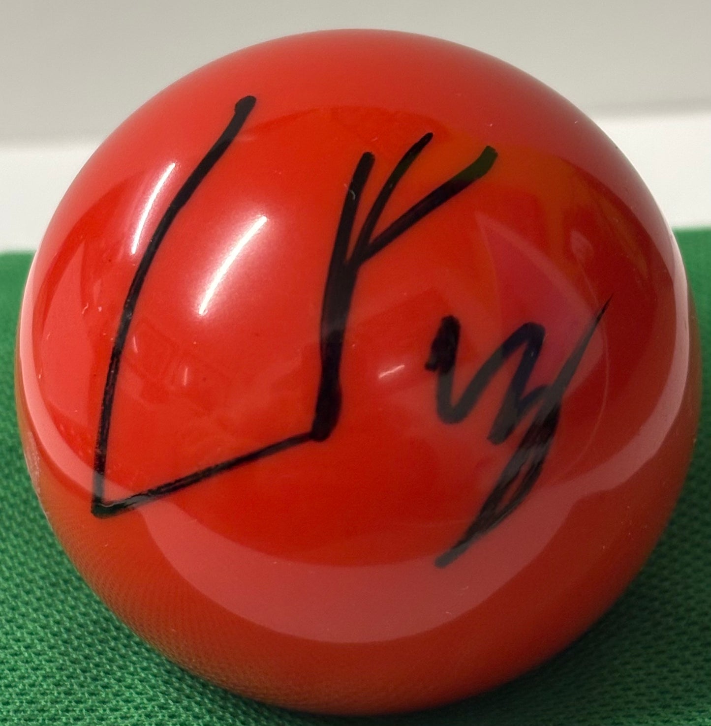 2026 World Snooker Championship Player Liam Pullen Signed Red Snooker Ball + Cert