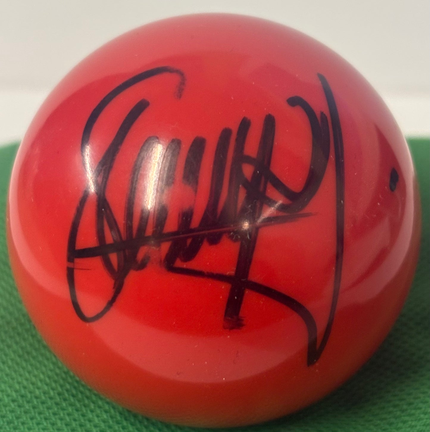 Shaun Murphy Signed Red Snooker Ball + Dealer COA
