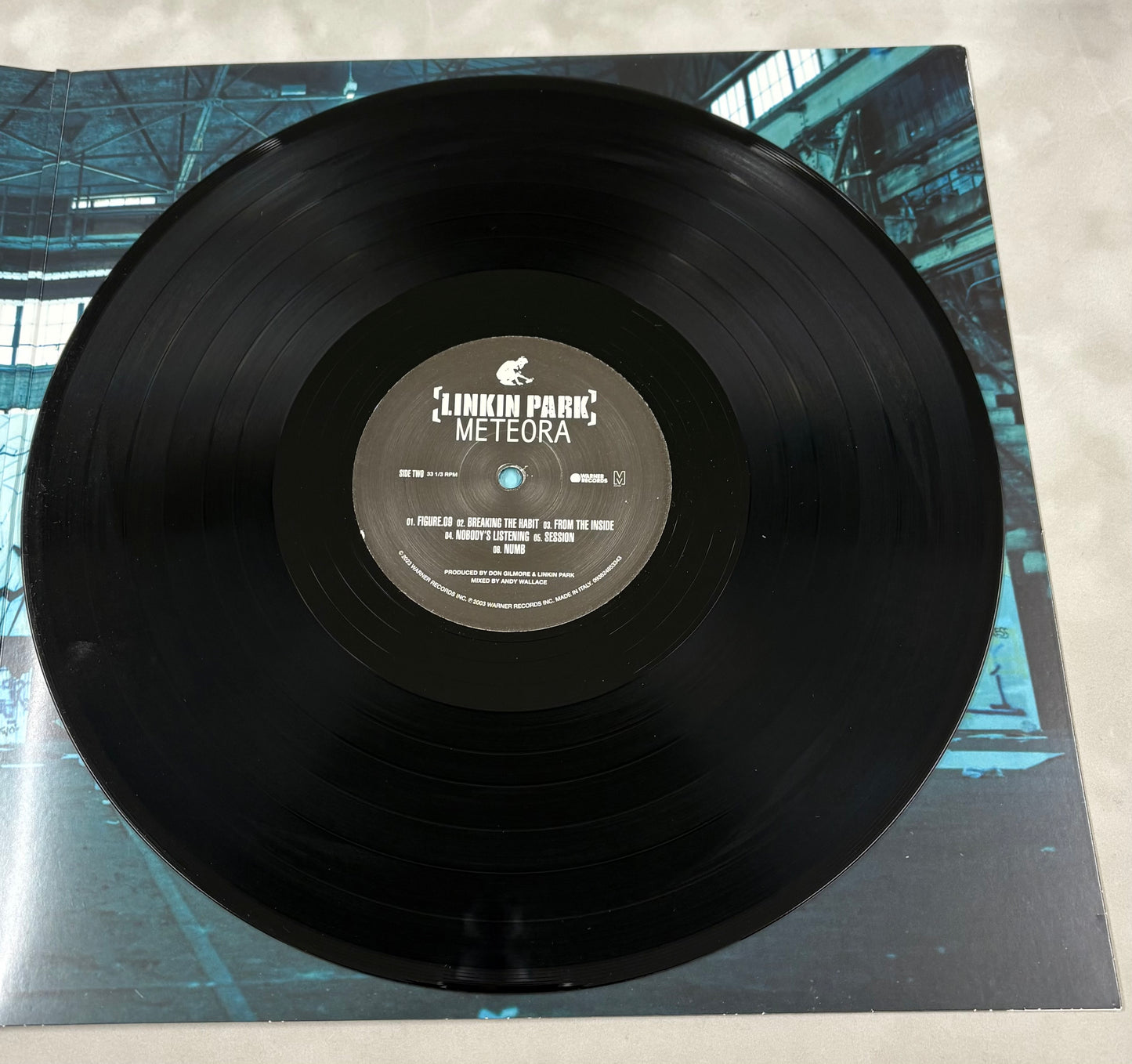 Dave Farrell 'Linkin Park' Signed Meteora 12'' Vinyl with COA (2)