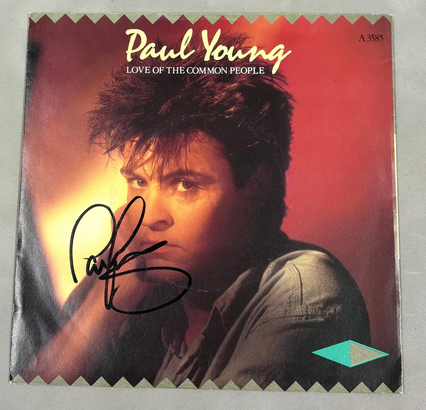Paul Young Signed Love of The Common People 7'' Vinyl with COA