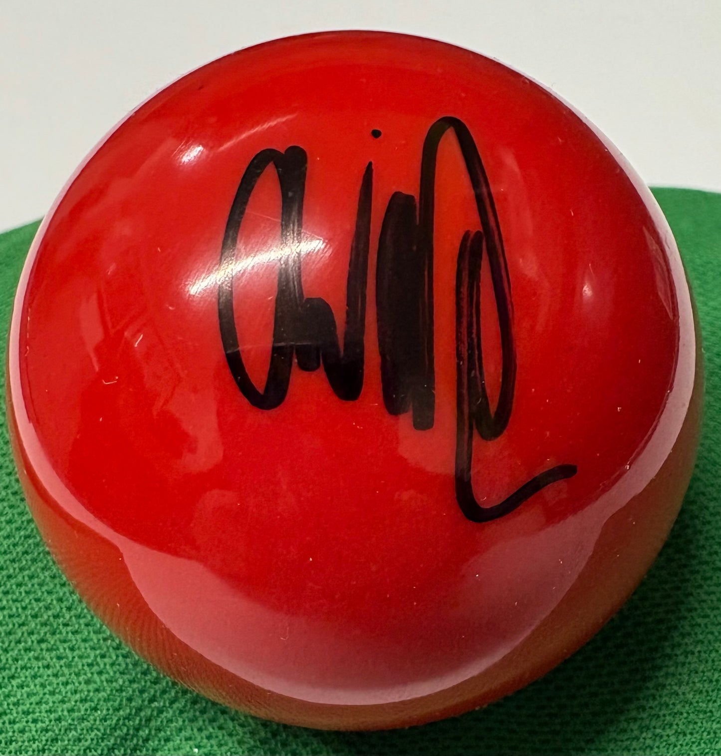 Chris Wakelin Signed RED Snooker Ball + Dealer COA