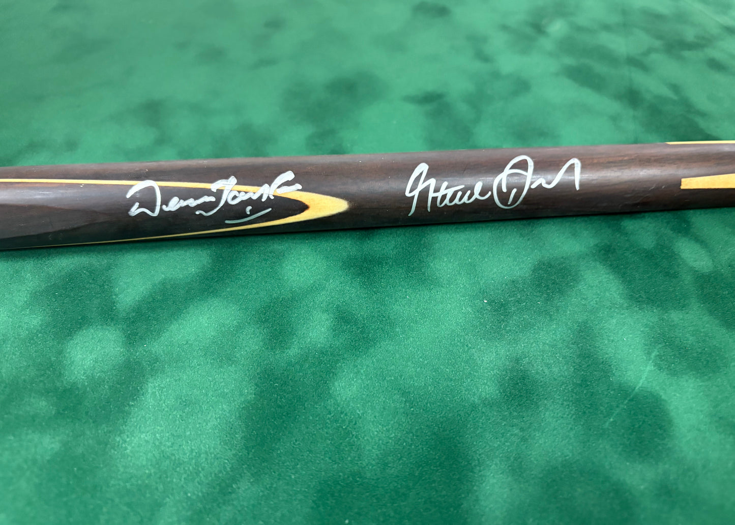 Steve Davis & Dennis Taylor Signed Classic Snooker Cue with COA