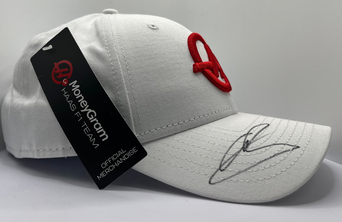 Kevin Magnussen & Ollie Bearman - Formula One MoneyGram Haas Drivers Signed White & Red F1 Cap with COA
