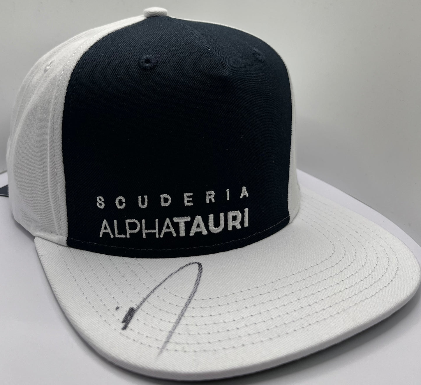 Pierre Gasly Signed Scuderia AlphaTauri Black & White Flat- Brim F1 Cap with COA