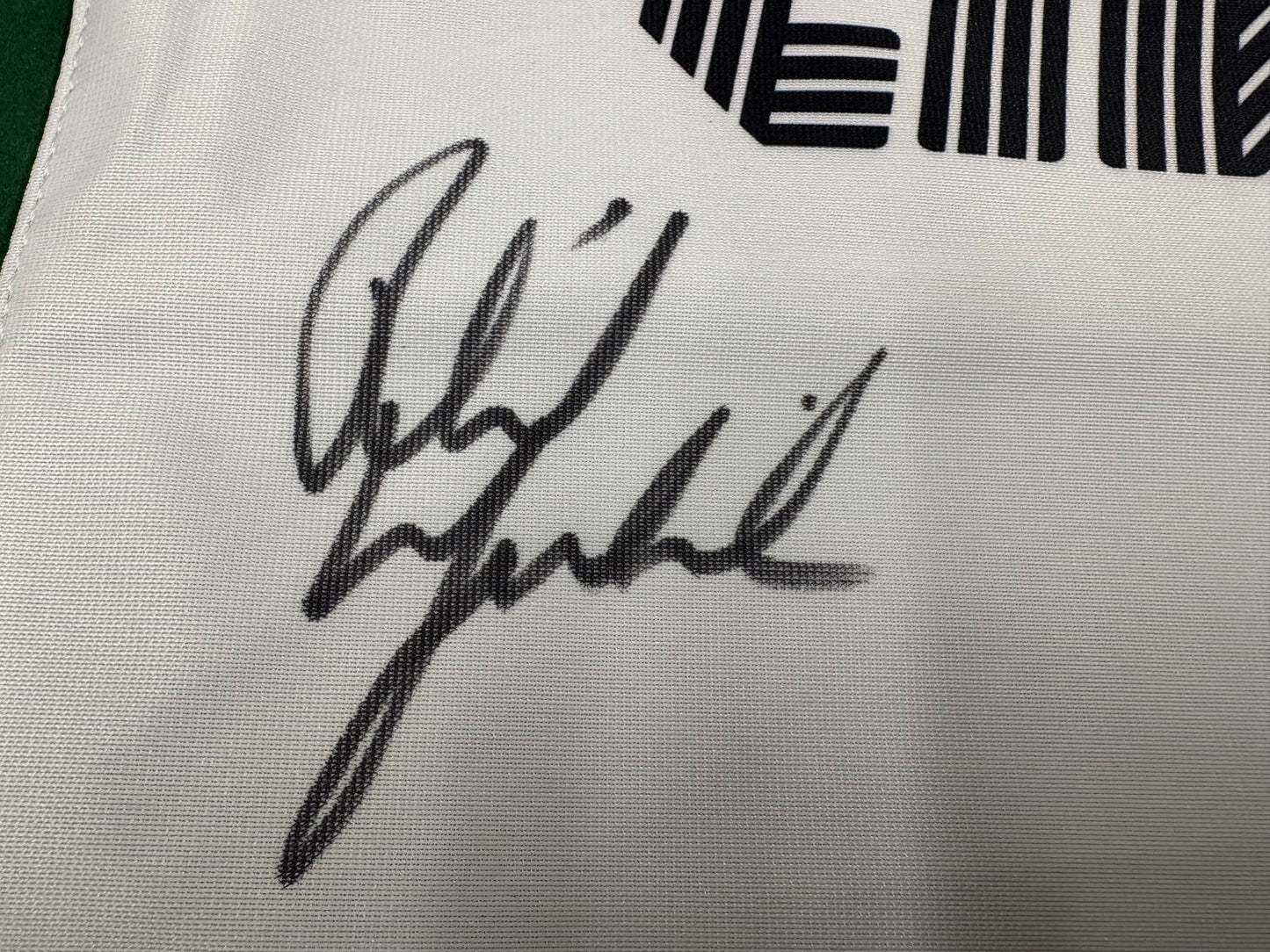 Phil Mickelson Team HyFlyers GC Signed LIV Golf Flag + Dealer COA