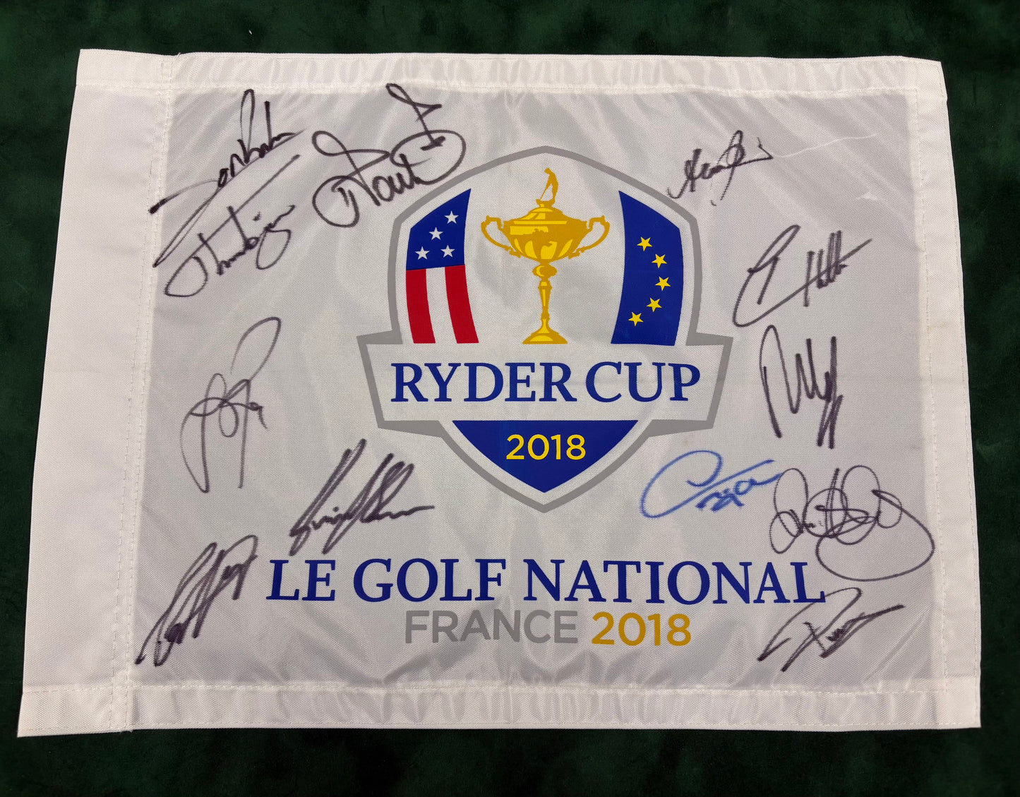 2018 Ryder Cup at Le Golf National Golf Pin Flag Signed by 12 of Team Europe + Cert