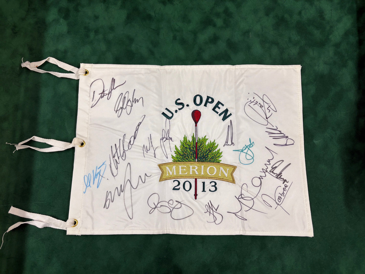 2013 US Open Golf Flag Signed by 16 Champions (McIlroy, Koepka, McDowell) + Cert
