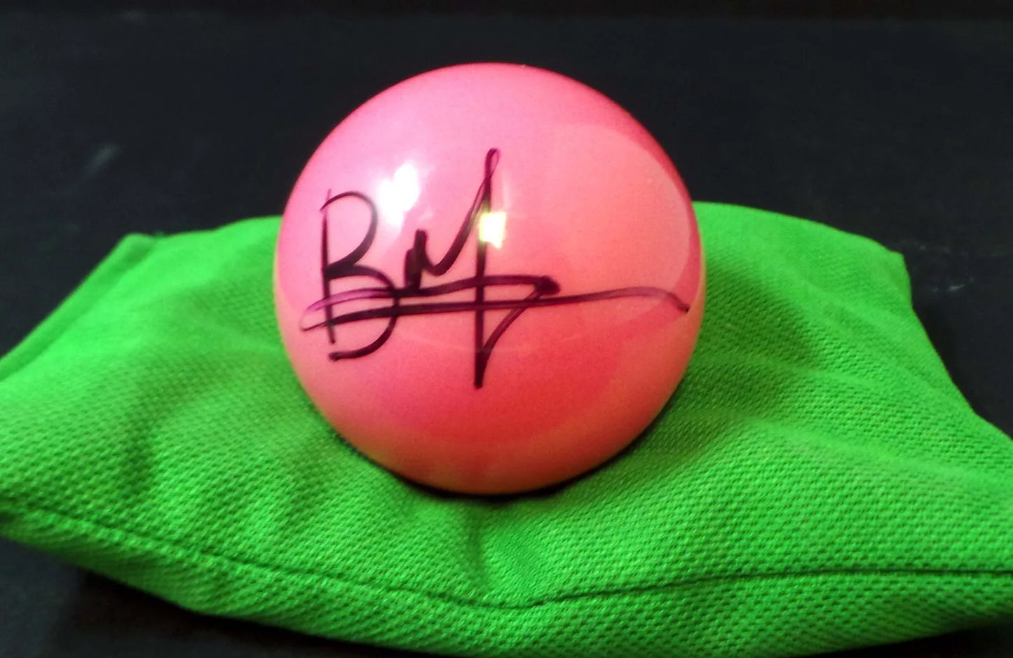 Brendan Moore Signed PINK Snooker Ball + Dealer COA