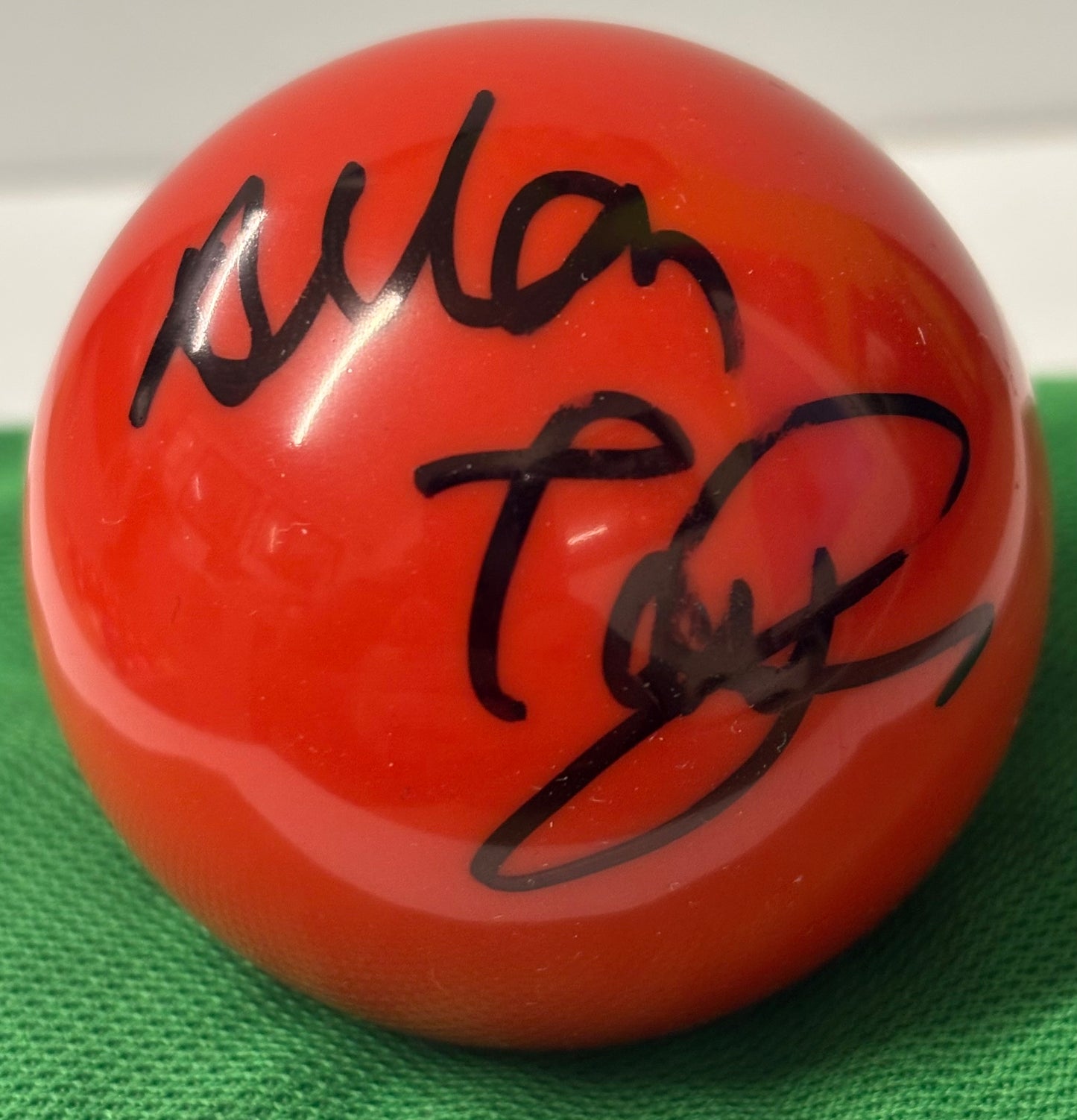 World Snooker Tour Player Allan Taylor Signed Red Snooker Ball + COA