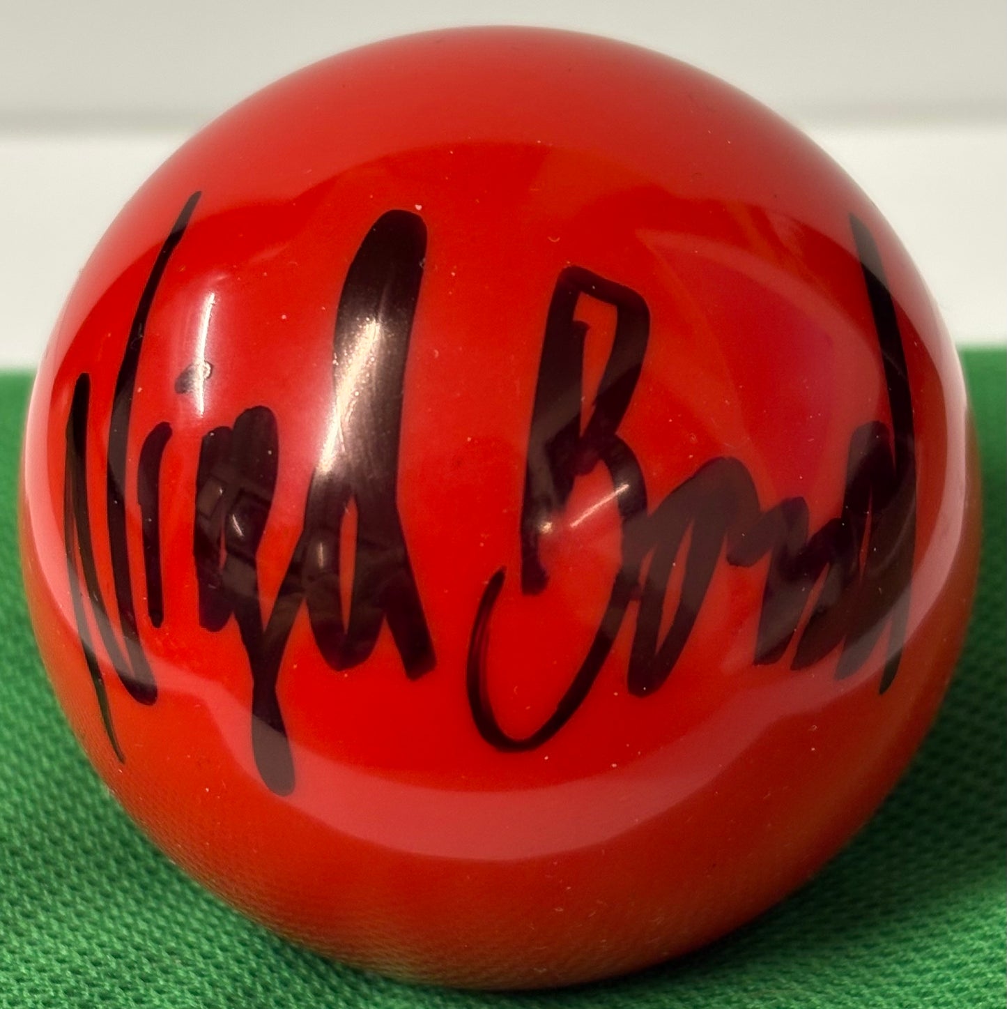 2026 World Senior Championship Player Nigel Bond Signed Red Snooker Ball + COA