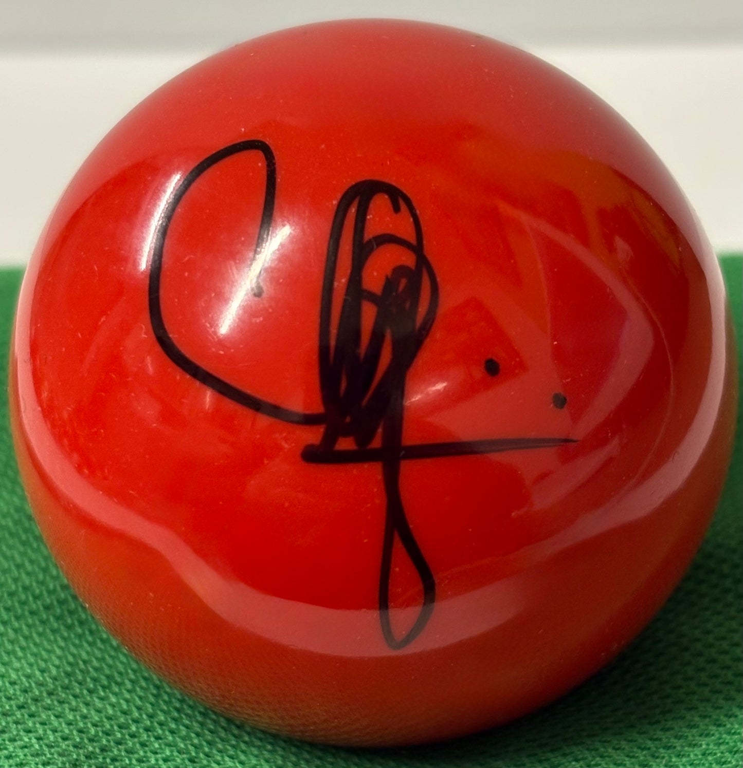 Former Snooker Player Gary Wilkinson Signed Red Snooker Ball + COA