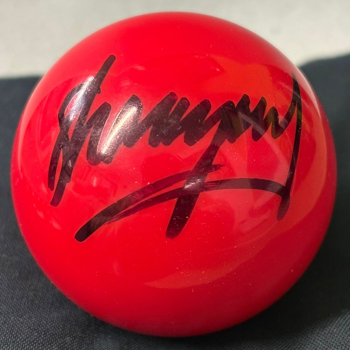 2005 World Snooker Champion Shaun Murphy Signed Red Snooker Ball + Dealer COA