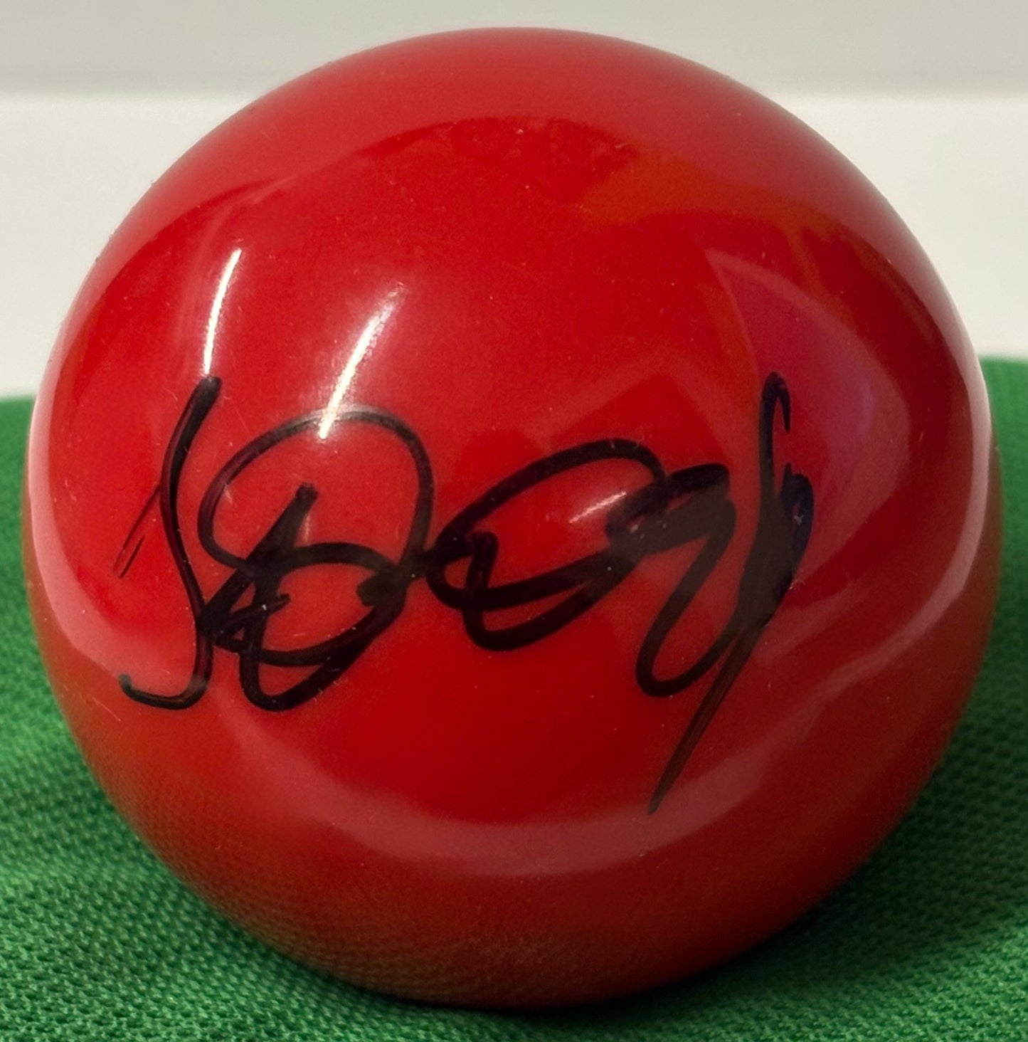 World Snooker Tour Player Iulian Boiko Signed Red Snooker Ball + Cert