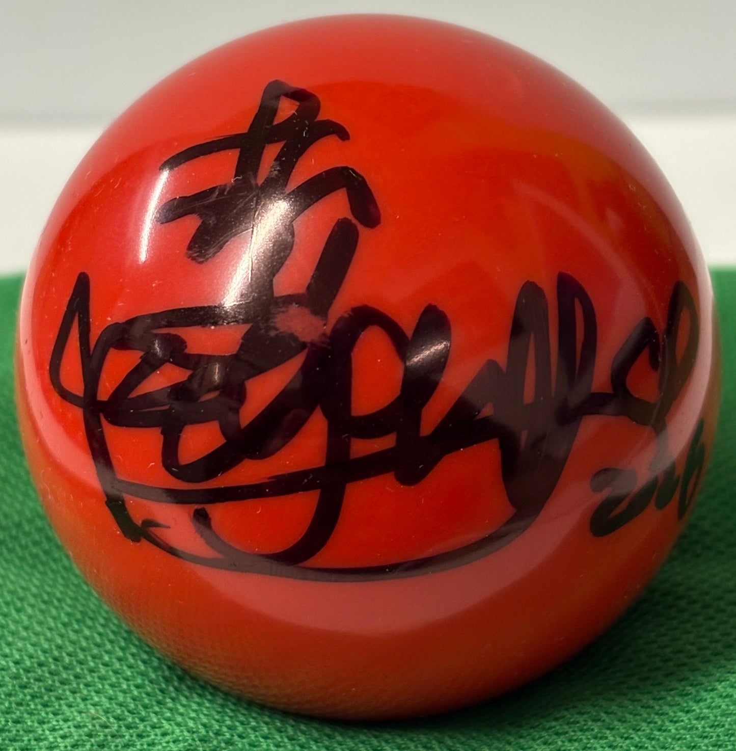 Professional Snooker Referee Peggy Li Signed Red Snooker Ball + Cert