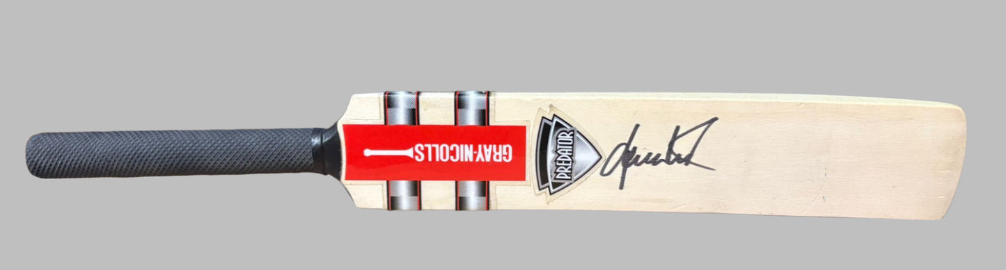 Shane Warne Australian Cricket Legend Signed Mini Cricket Bat + Dealer COA