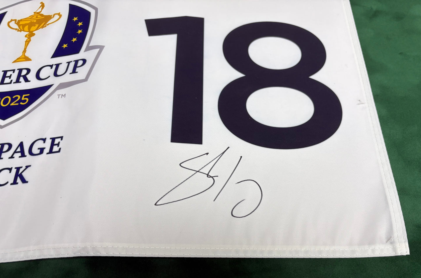 2025 Ryder Cup Winner Shane Lowry Signed Bethpage Black Golf Flag + Dealer Cert