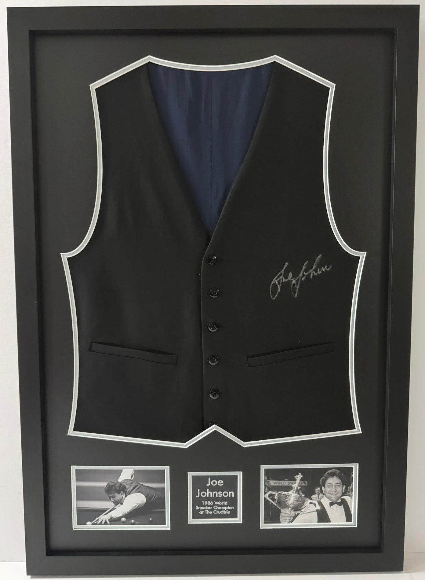 1986 World Snooker Champion Joe Johnson Signed & Framed Waistcoat + COA