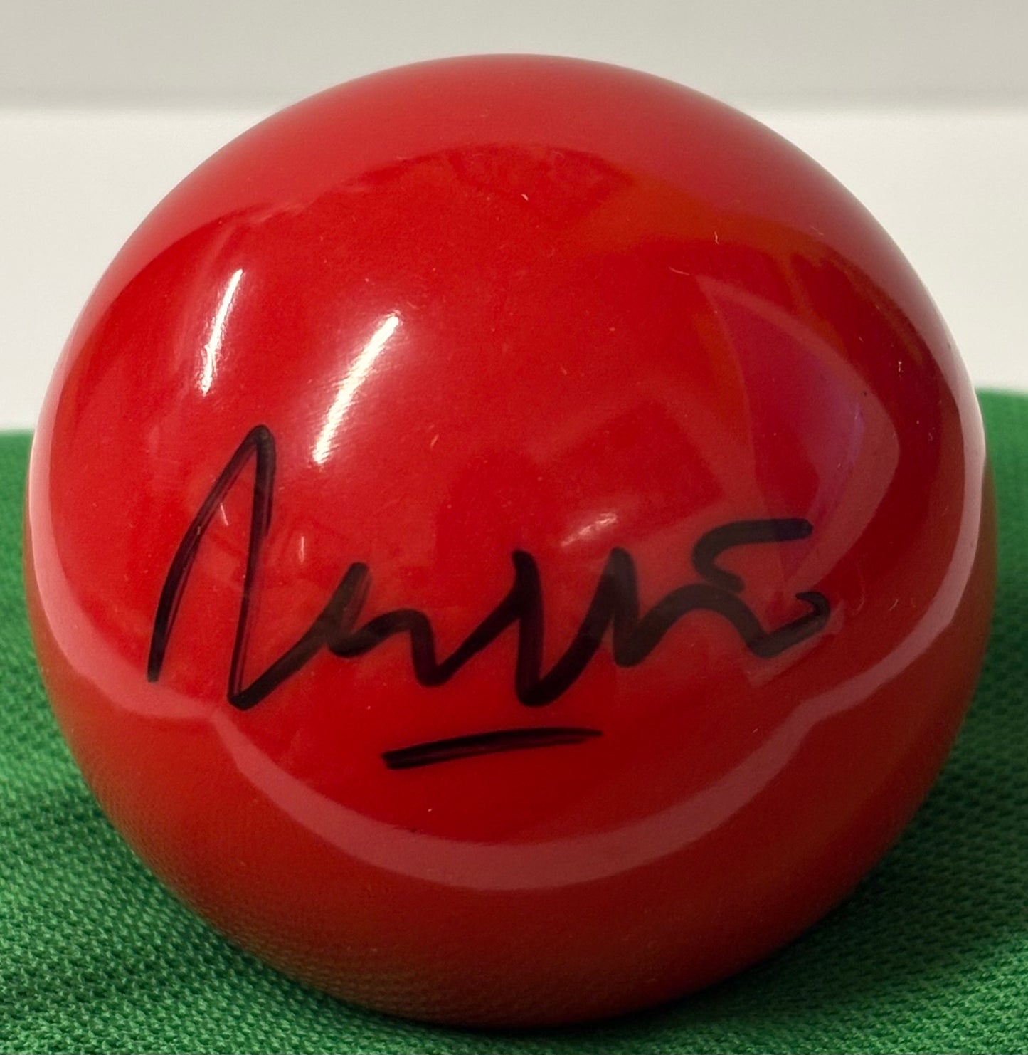 World Snooker Tour Player Ross Muir Signed Red Snooker Ball + COA
