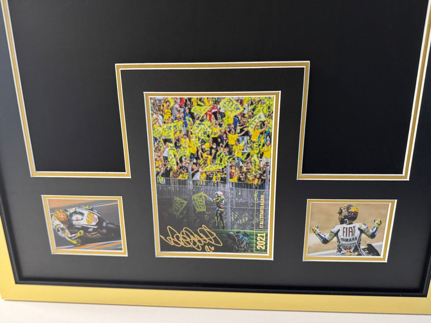 Valentino Rossi Signed Valencia 14 + 11 + 21 =46 Retirement Race Display + Cert