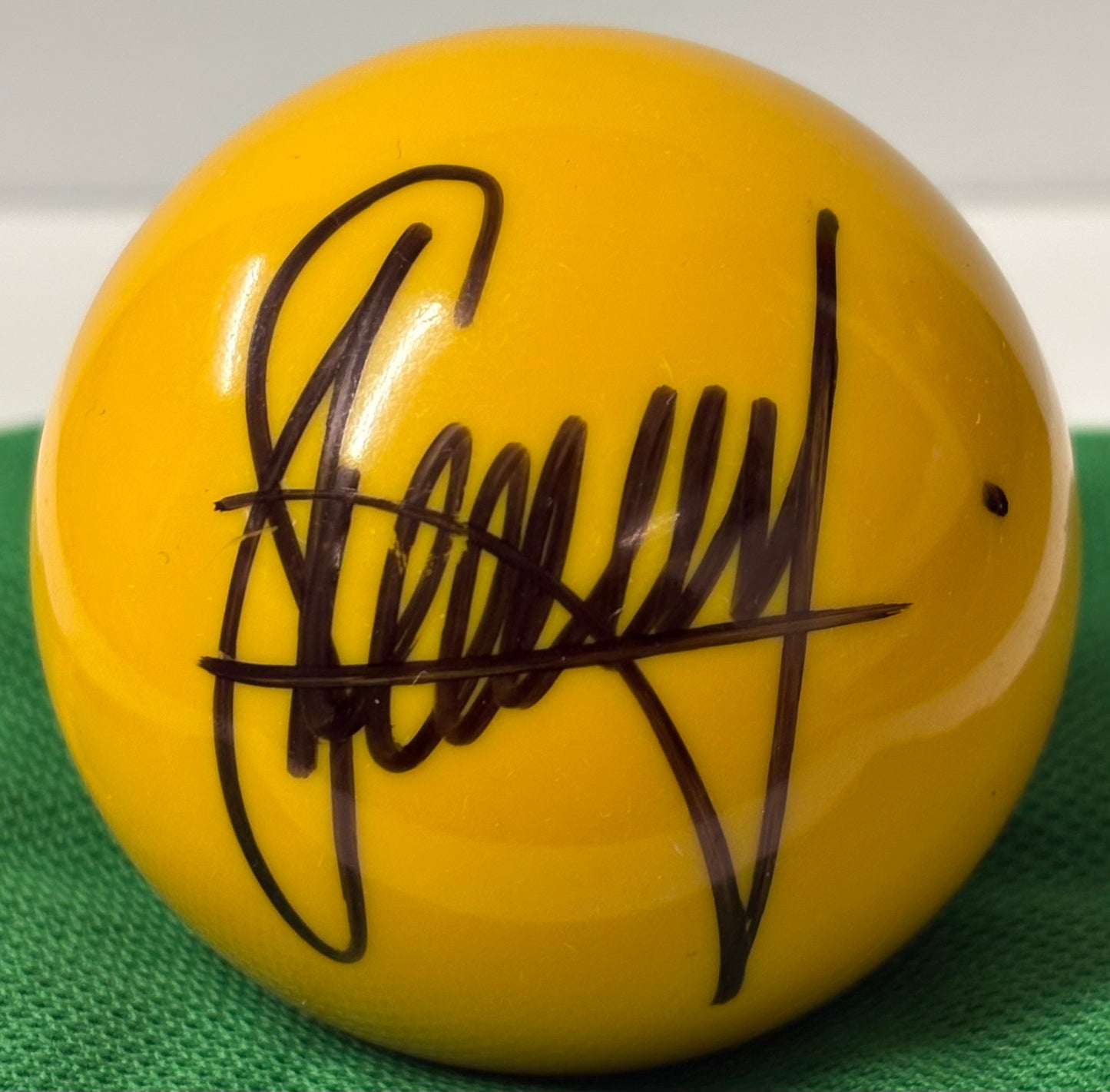 2026 World Championship Finalist Shaun Murphy Signed Yellow Snooker Ball + Cert
