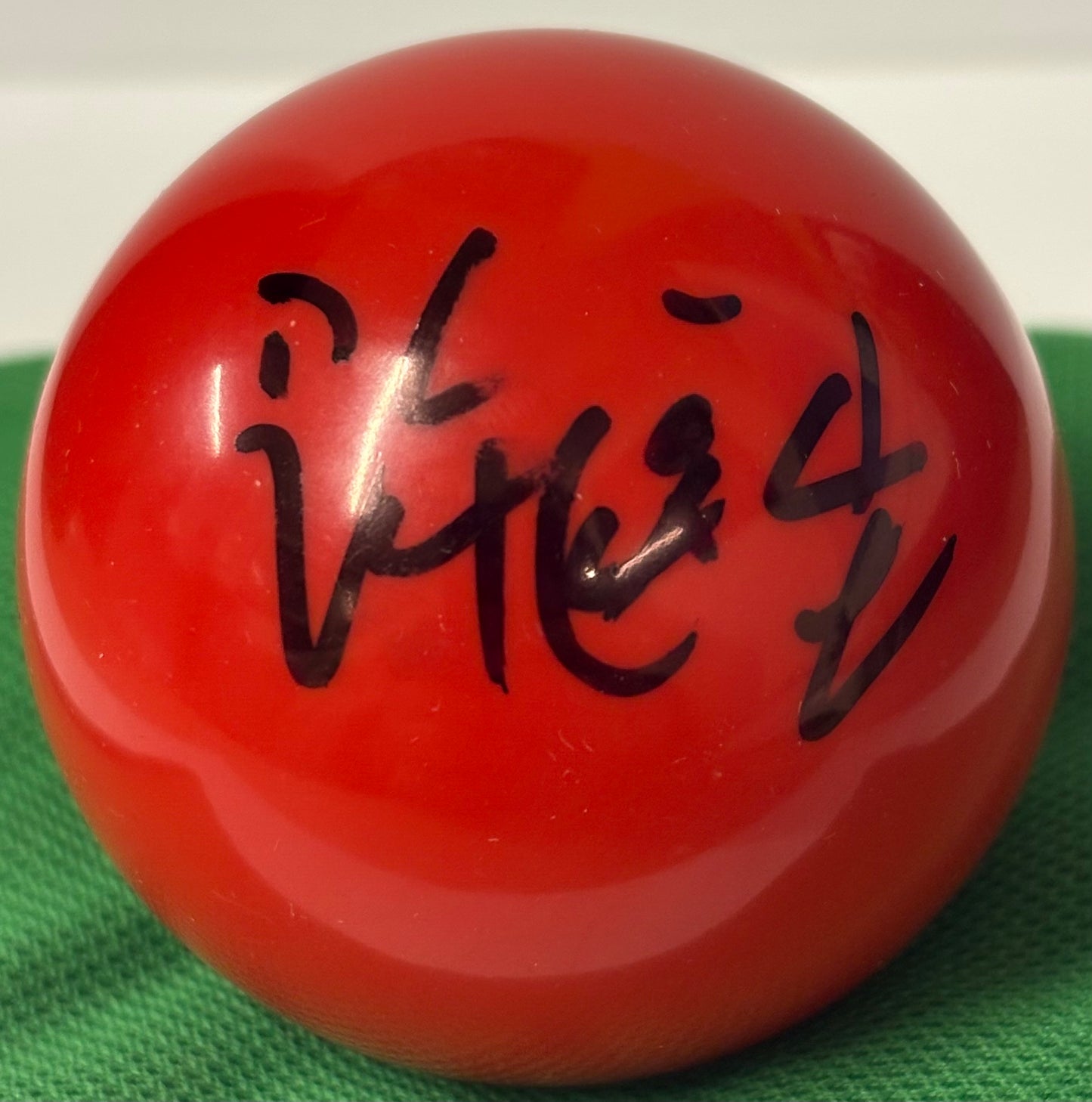 Chinese Snooker Player Xu Yichen Signed Red Snooker Ball + Dealer COA