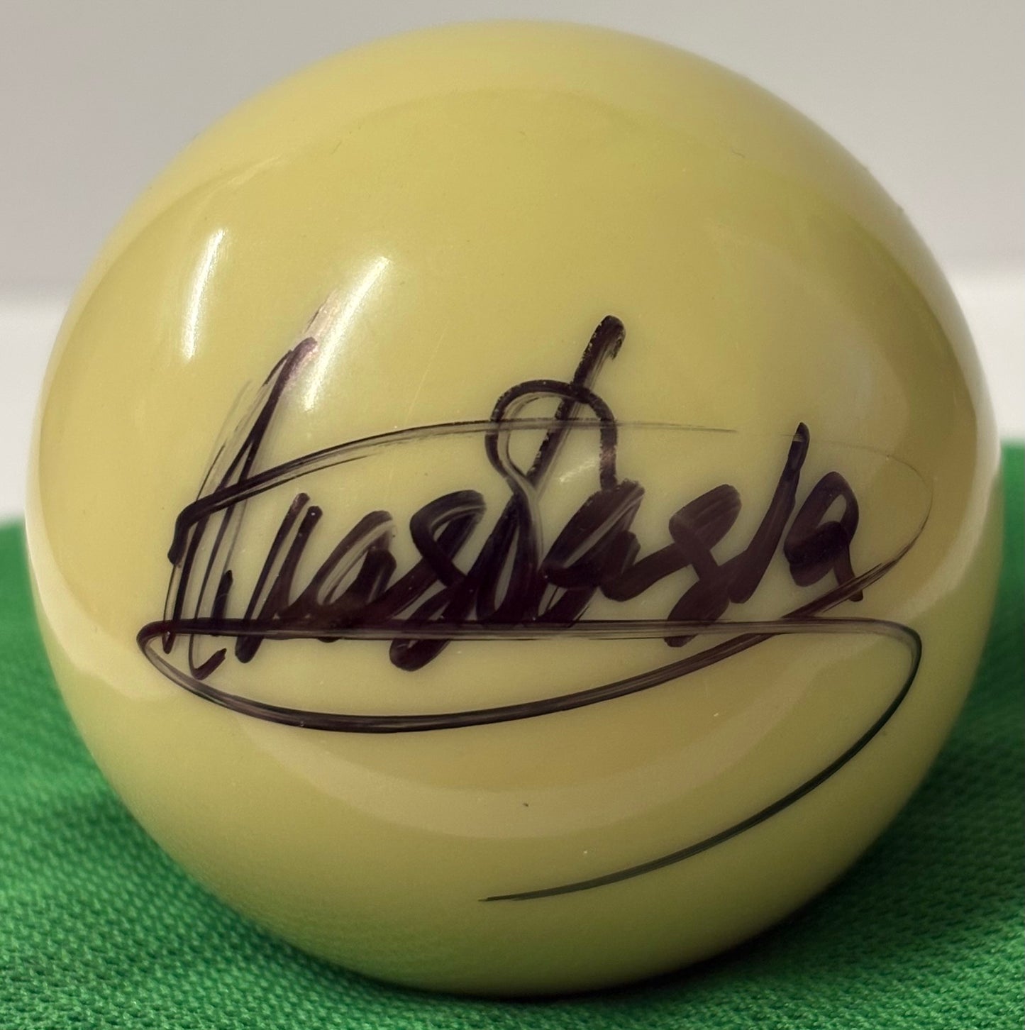 Bulgarian Snooker Referee Anastasiya Tuzikova Signed White Snooker Ball + COA