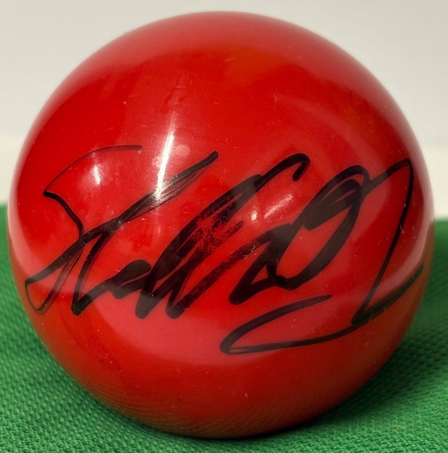 World Snooker Tour Player Steven Hallworth Signed Red Snooker Ball + COA
