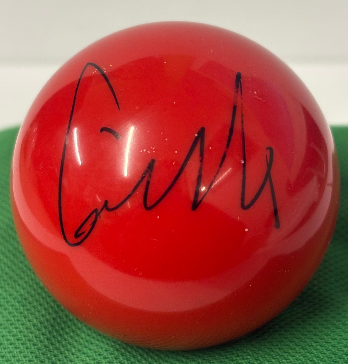 Yan Bingtao Signed RED Snooker Ball + Dealer COA