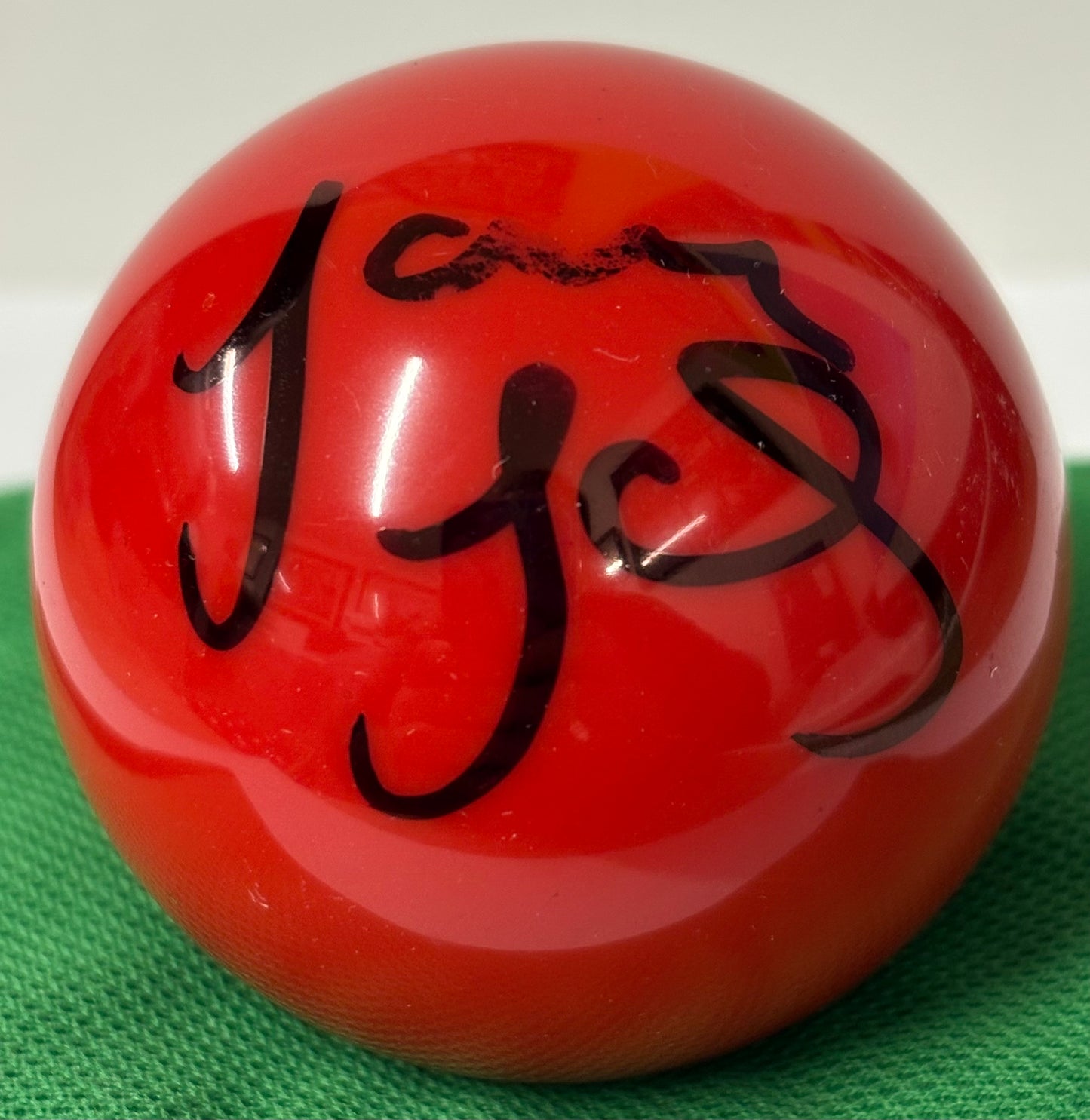 Welsh Snooker Player Jamie Jones Signed Red Snooker Ball + Dealer COA