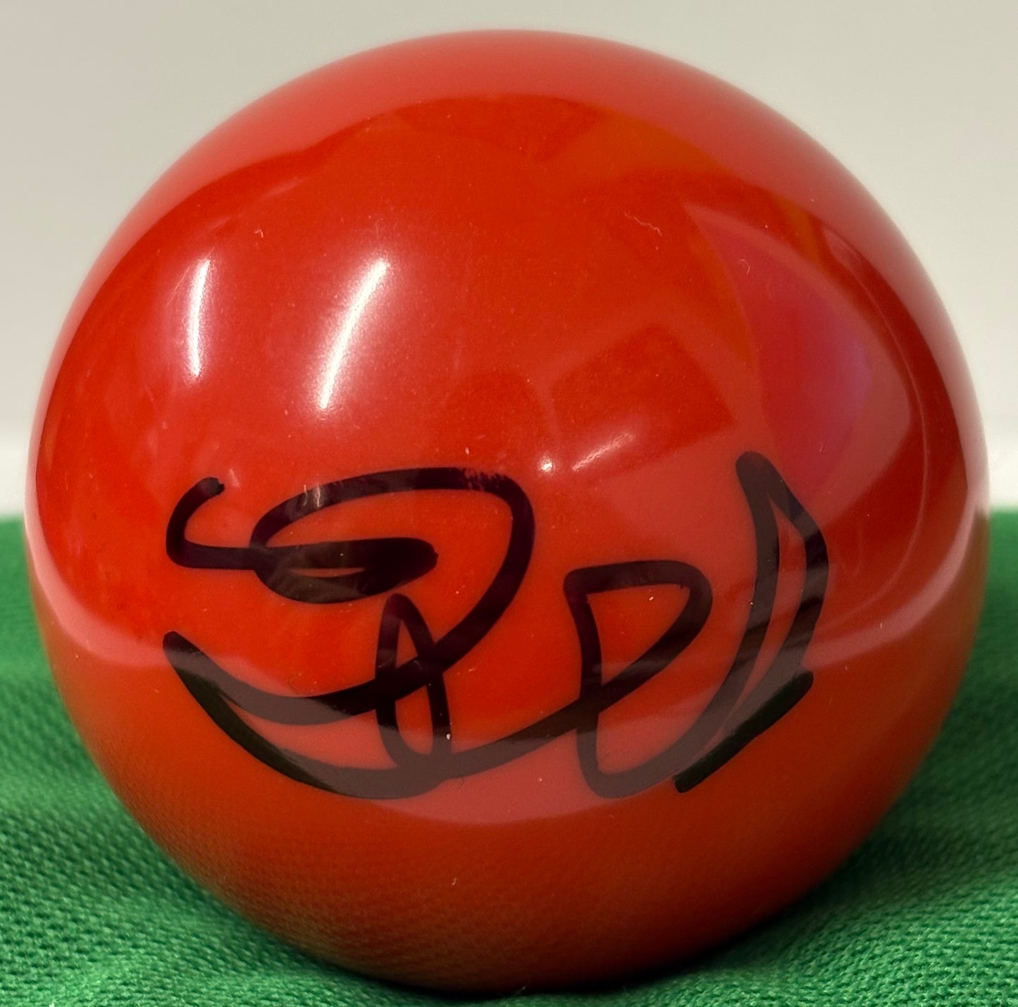 World Snooker Tour Player Xu Si Signed Red Snooker Ball + COA