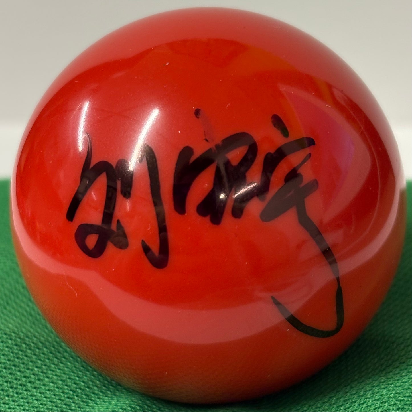 World Snooker Tour Player Liu Hongyu Signed Red Snooker Ball + COA