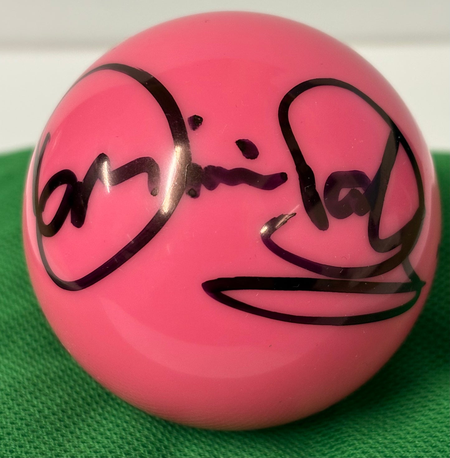 Snooker Commentator & Pundit Dominic Dale Signed Pink Snooker Ball + Cert