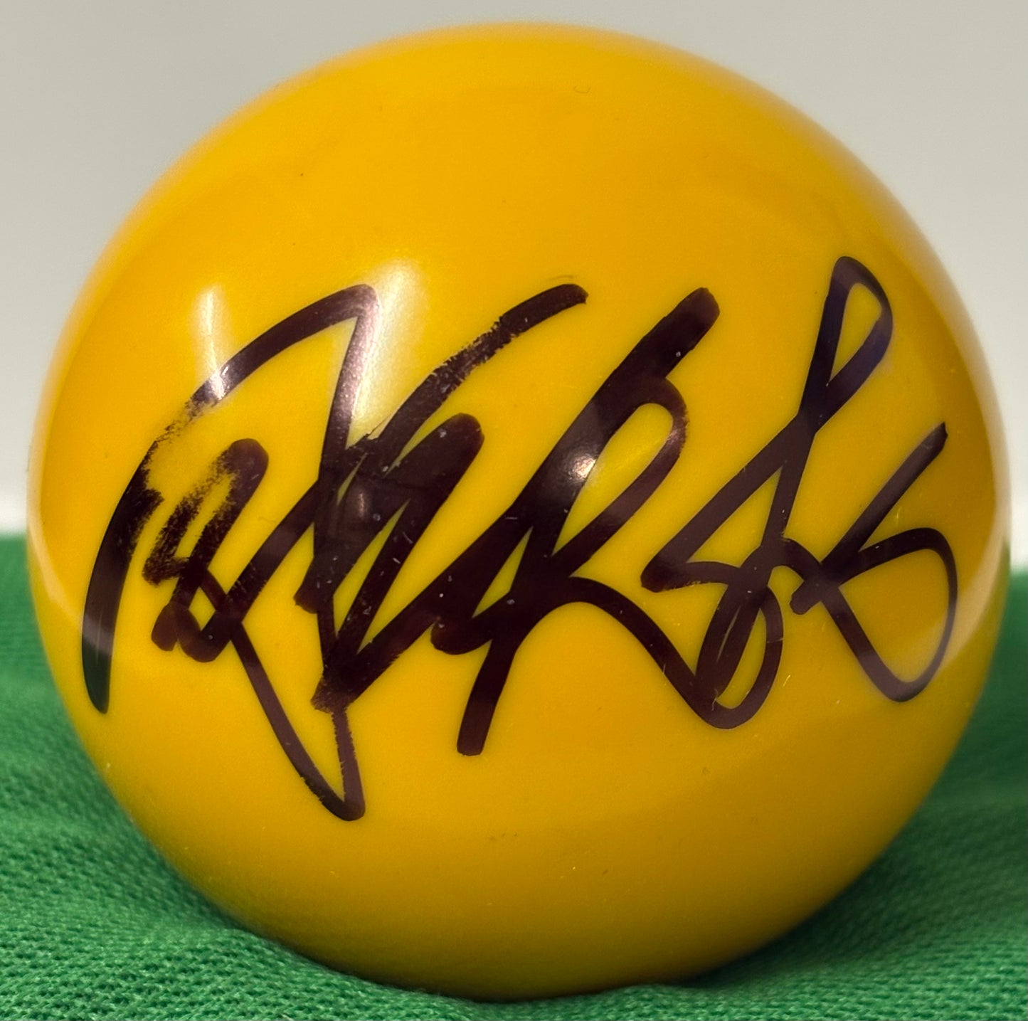 World Snooker Tour Player Zhou Yuelong Signed Yellow Snooker Ball + COA