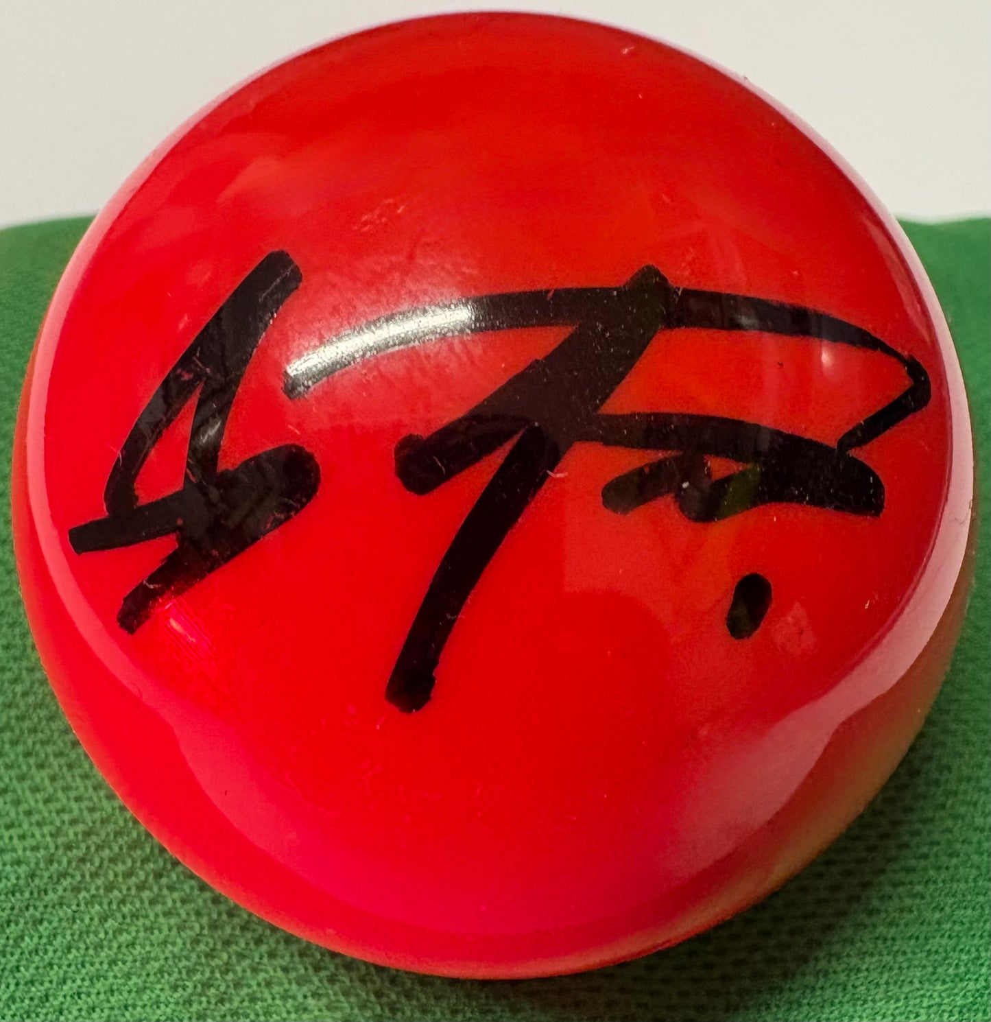 Desislava Bozhilova Signed RED Snooker Ball + Dealer COA