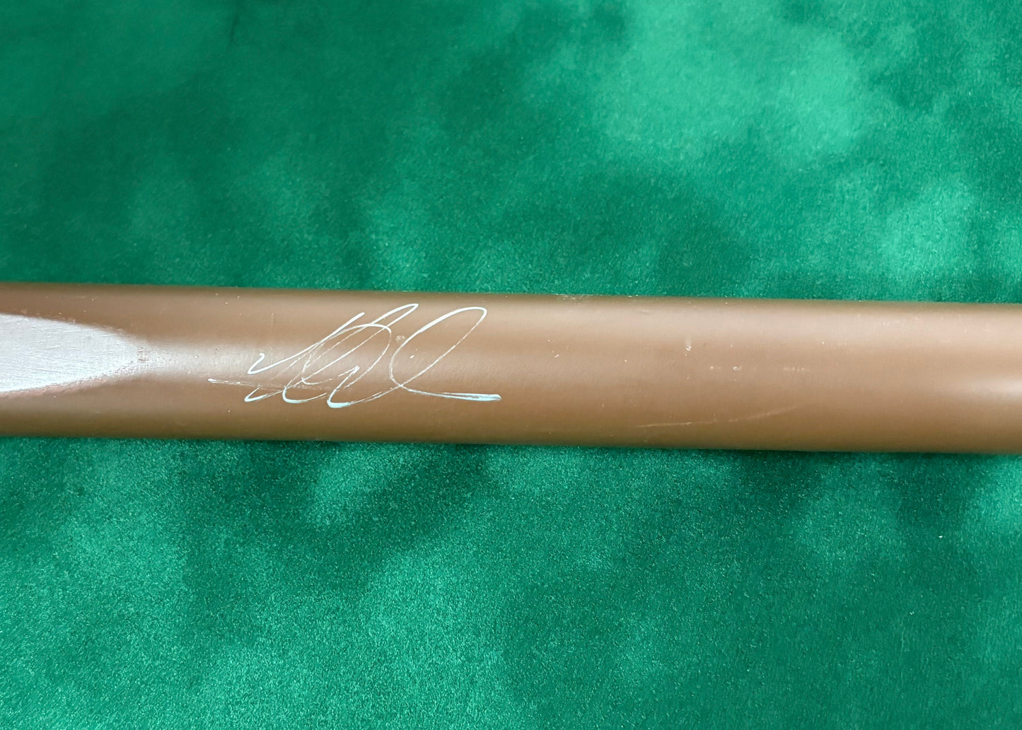 Neil Robertson Signed Classic Brown Snooker Cue with COA