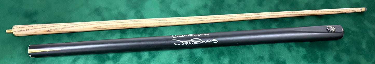 Willie Thorne Signed Classic Black Snooker Cue with COA