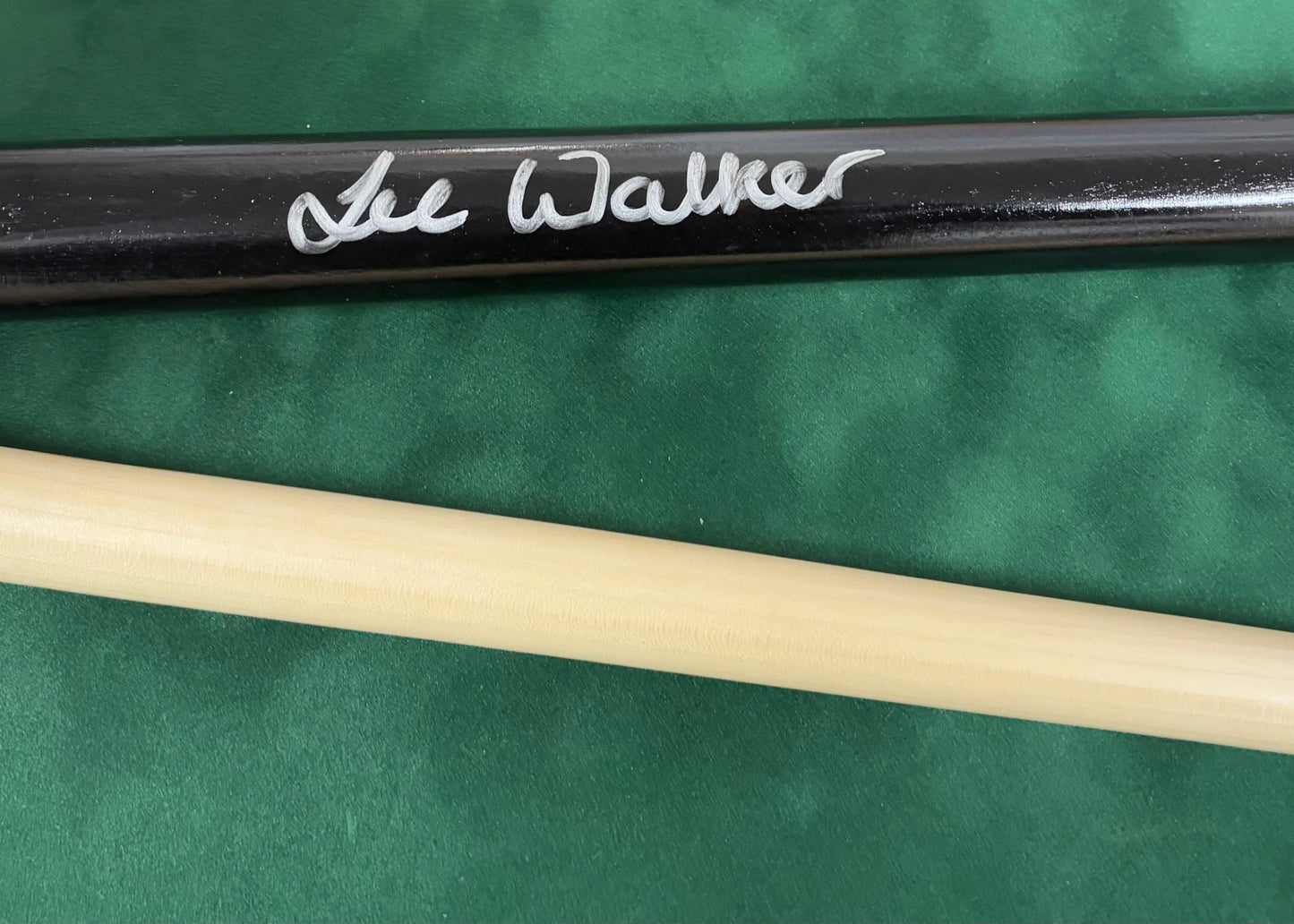 Lee Walker Signed Classic Black Snooker Cue with COA
