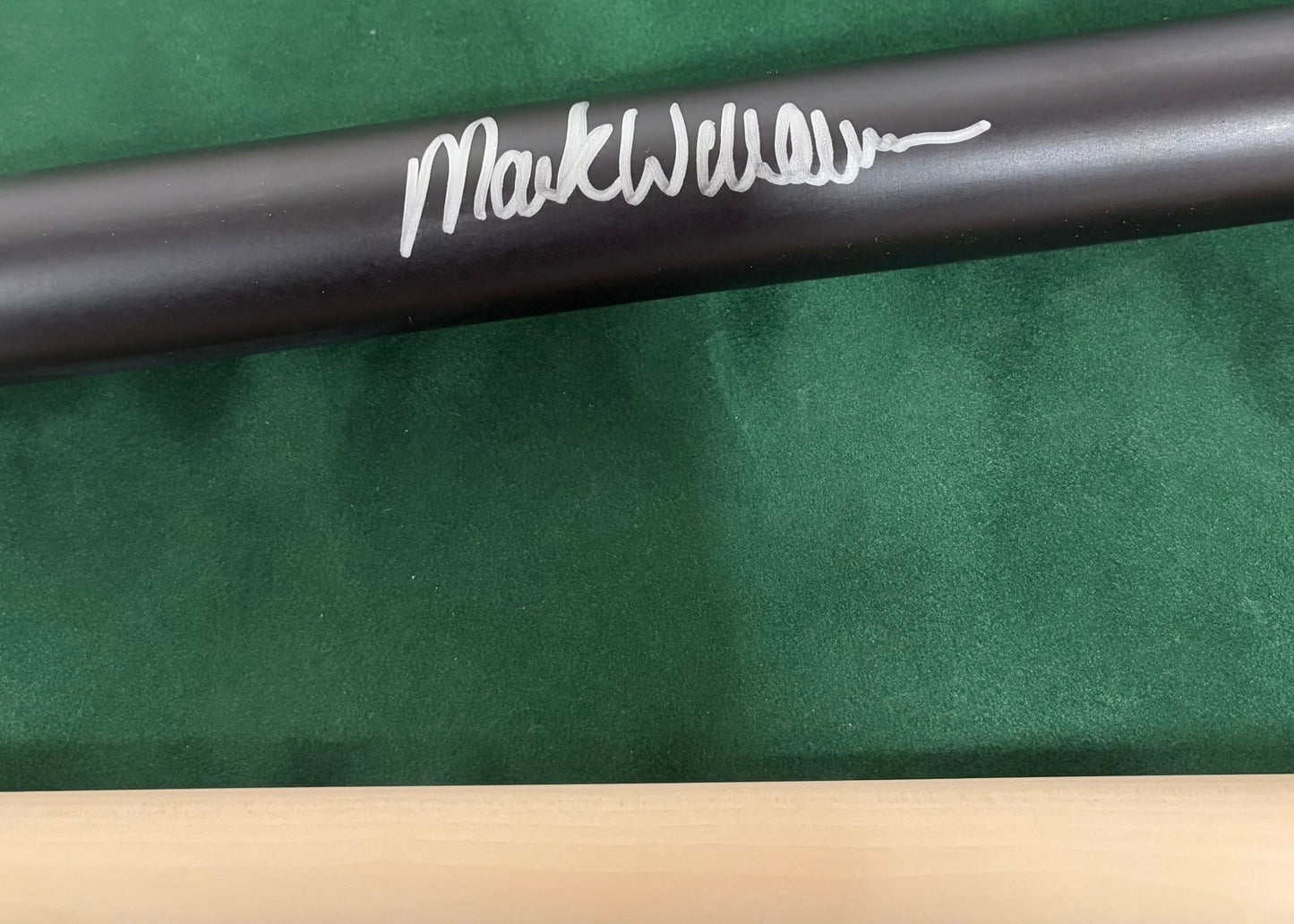 Mark Williams Signed Classic Black Snooker Cue with COA