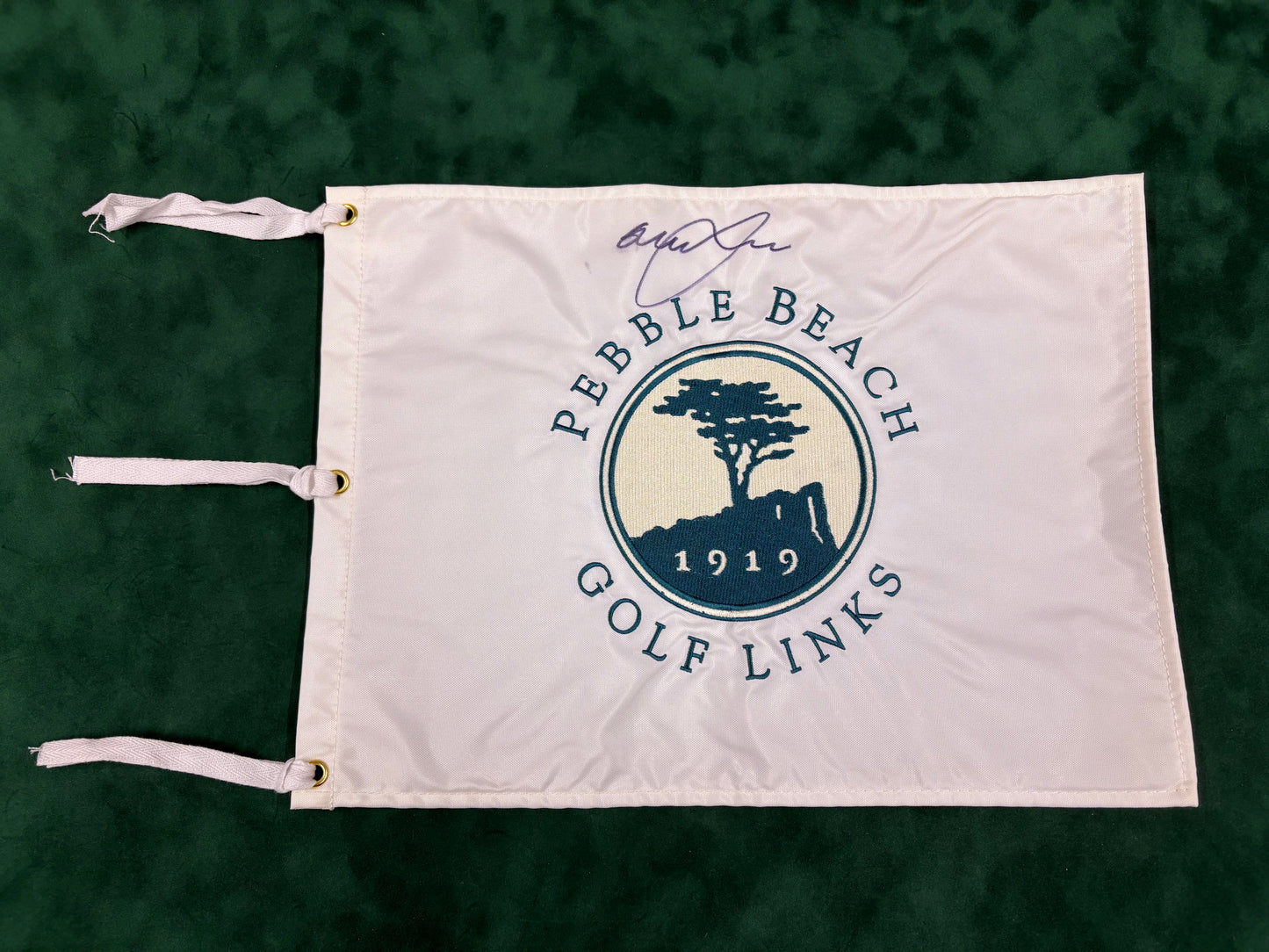 Graeme McDowell 2010 US Open Winner Signed Pebble Beach Golf Flag + Dealer COA