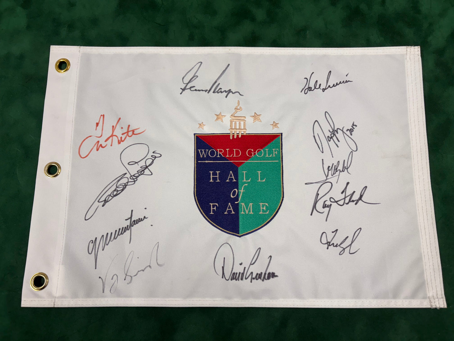 World Golf Hall of Fame Golf Flag Signed by 11 - Player, Kite, Singh, Floyd + Cert